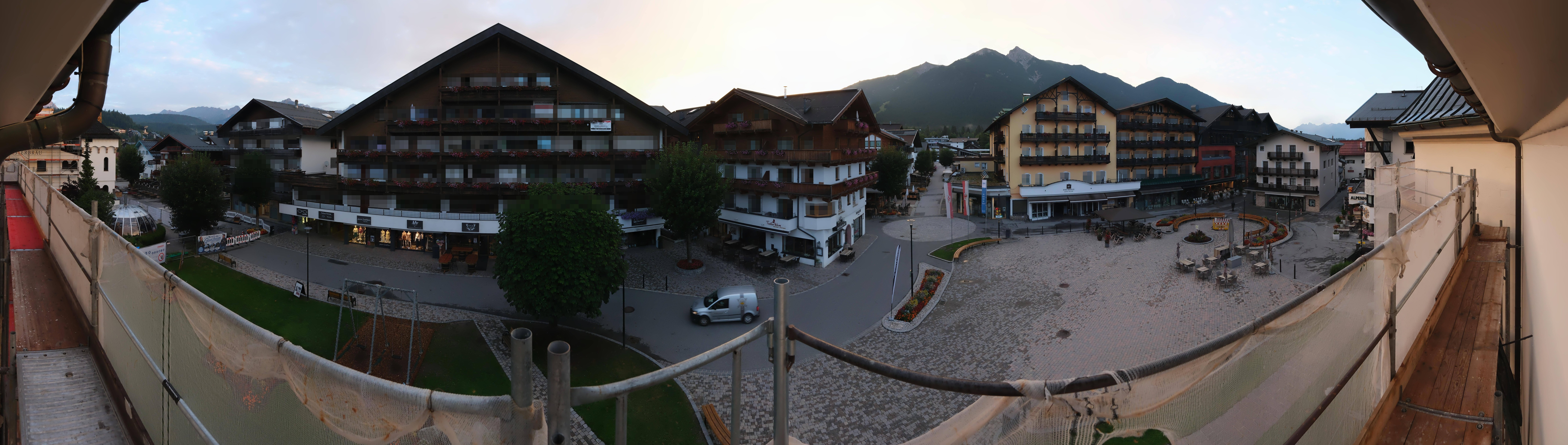 Archived image Webcam Village square, Seefeld