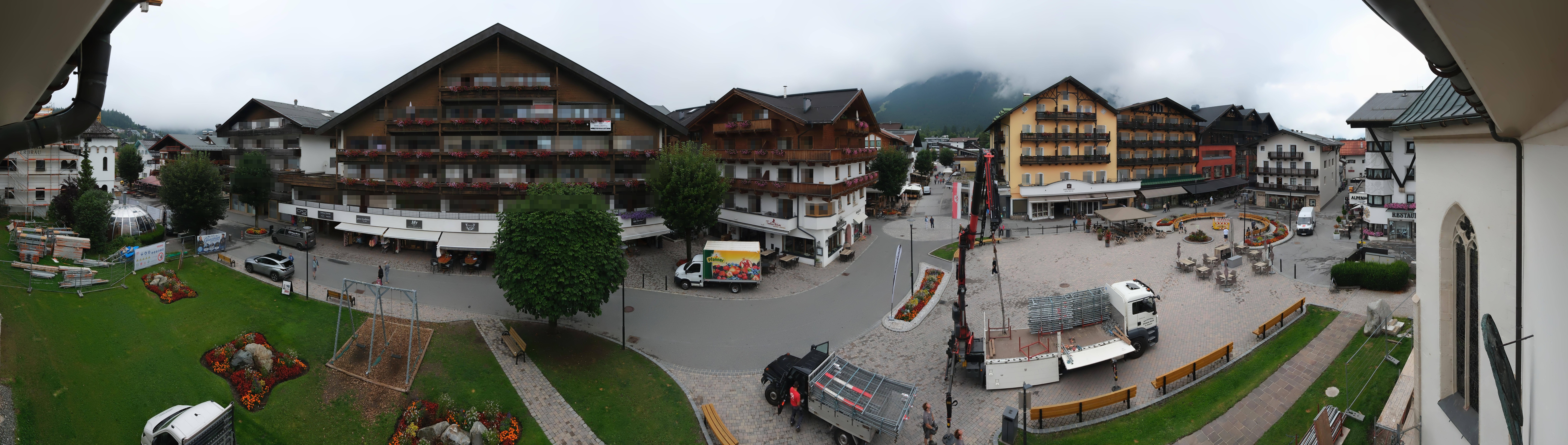 Archiv Foto Webcam Dorfplatz, Seefeld in Tirol