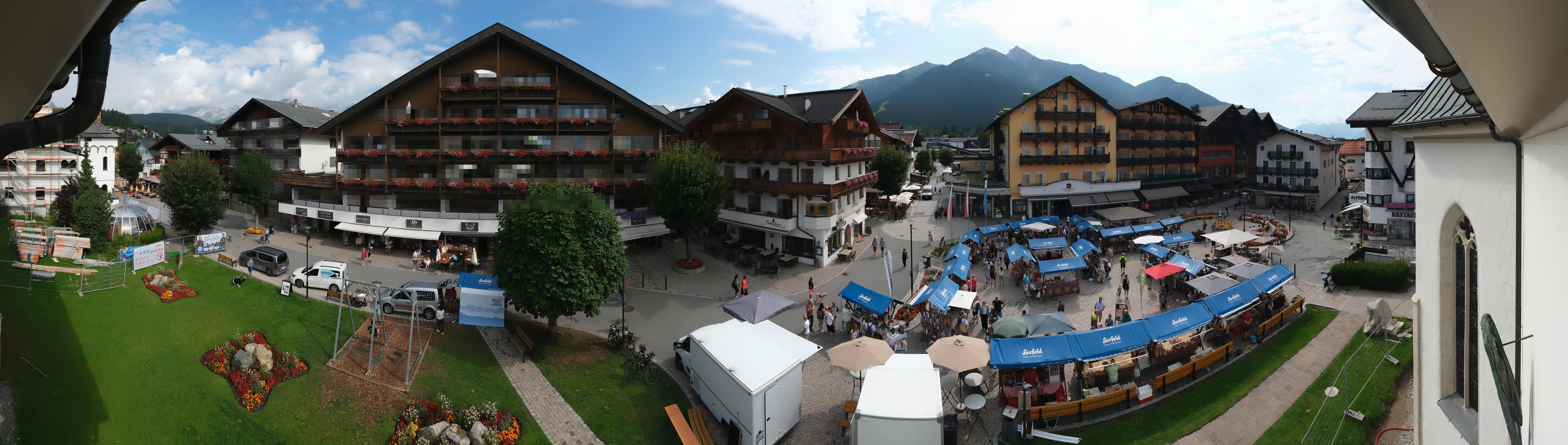Archiv Foto Webcam Dorfplatz, Seefeld in Tirol