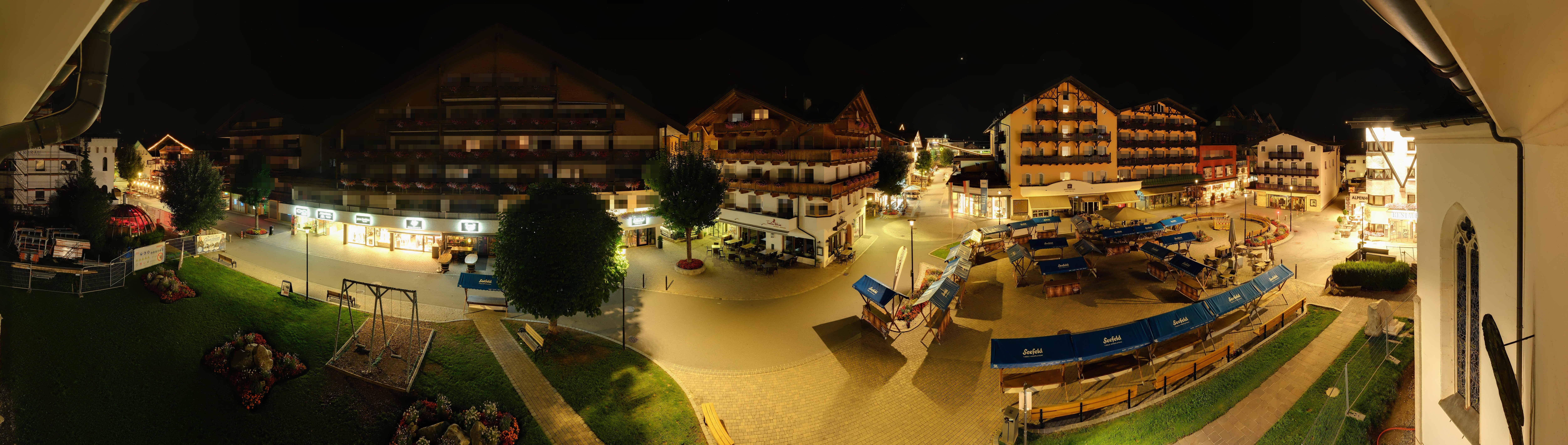Archiv Foto Webcam Dorfplatz, Seefeld in Tirol