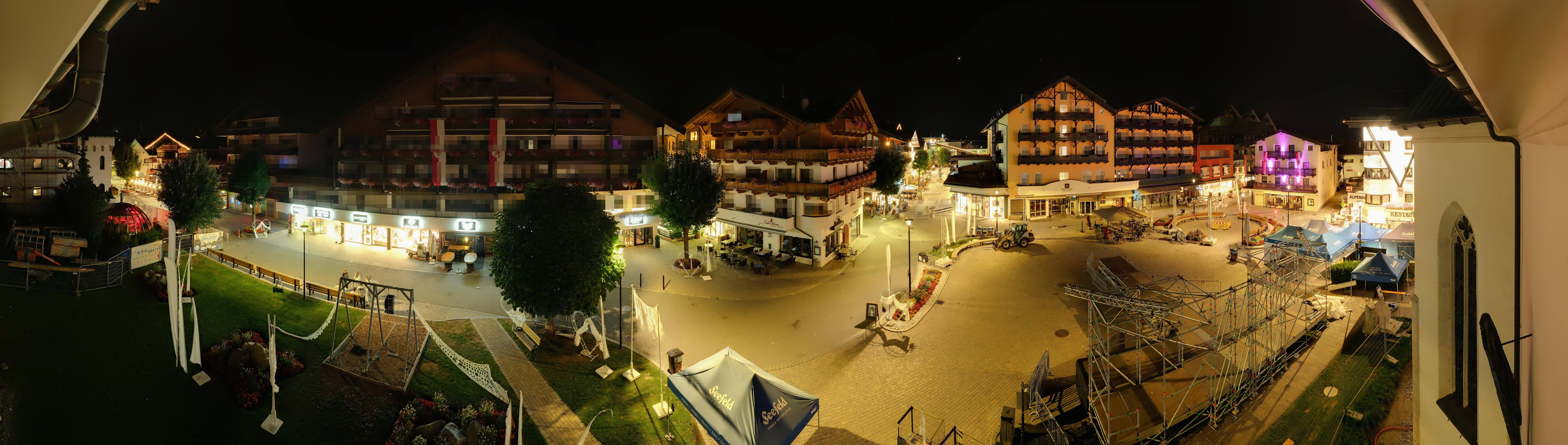 Archiv Foto Webcam Dorfplatz, Seefeld in Tirol