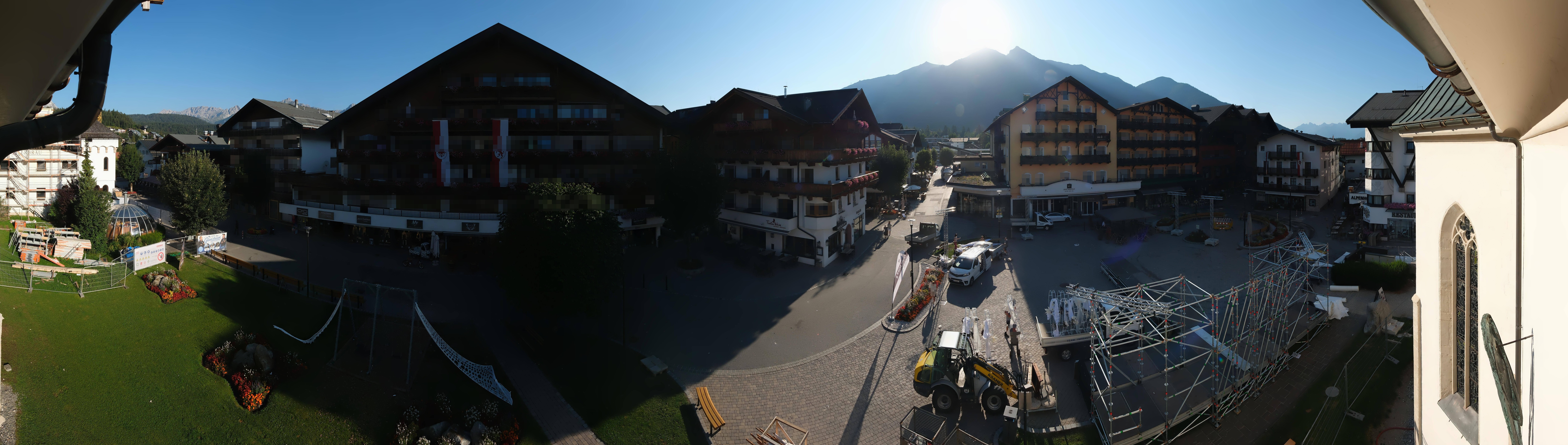 Archiv Foto Webcam Dorfplatz, Seefeld in Tirol