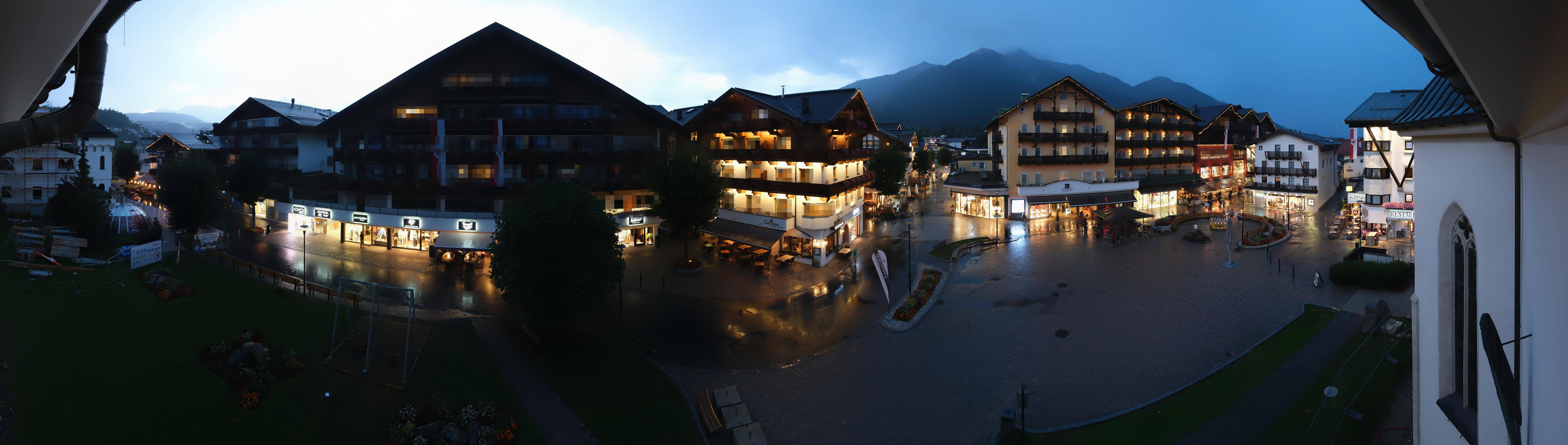 Archiv Foto Webcam Dorfplatz, Seefeld in Tirol