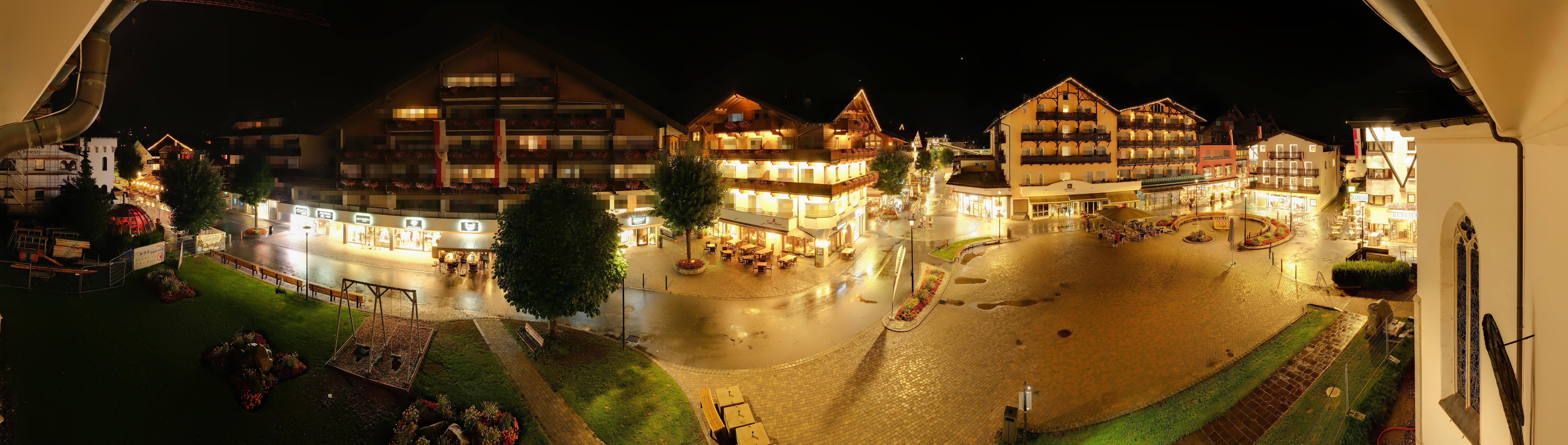 Archiv Foto Webcam Dorfplatz, Seefeld in Tirol