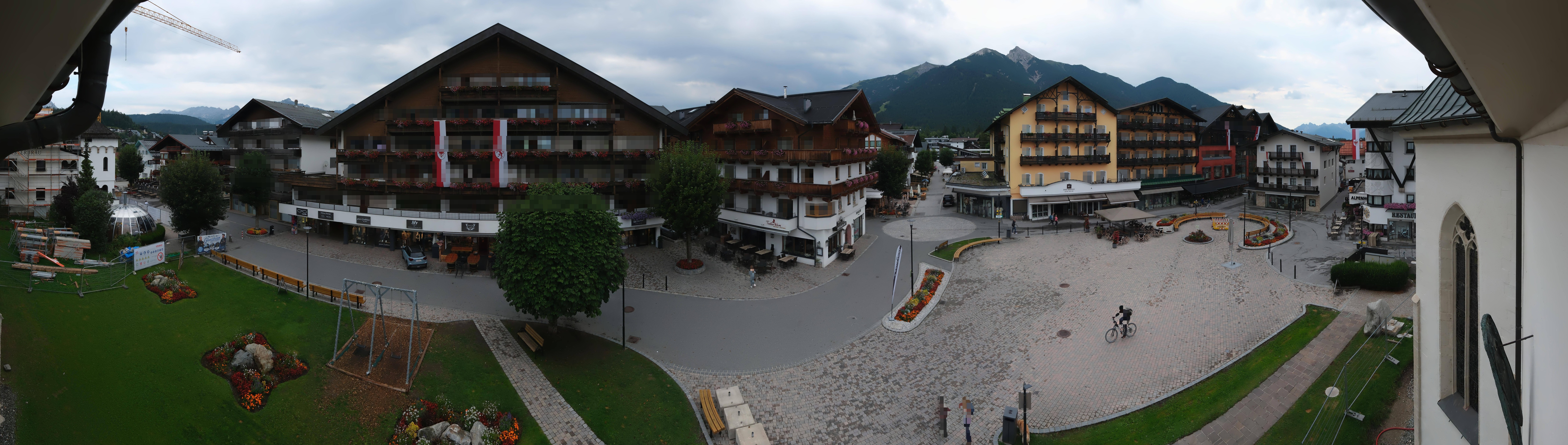 Archived image Webcam Village square, Seefeld
