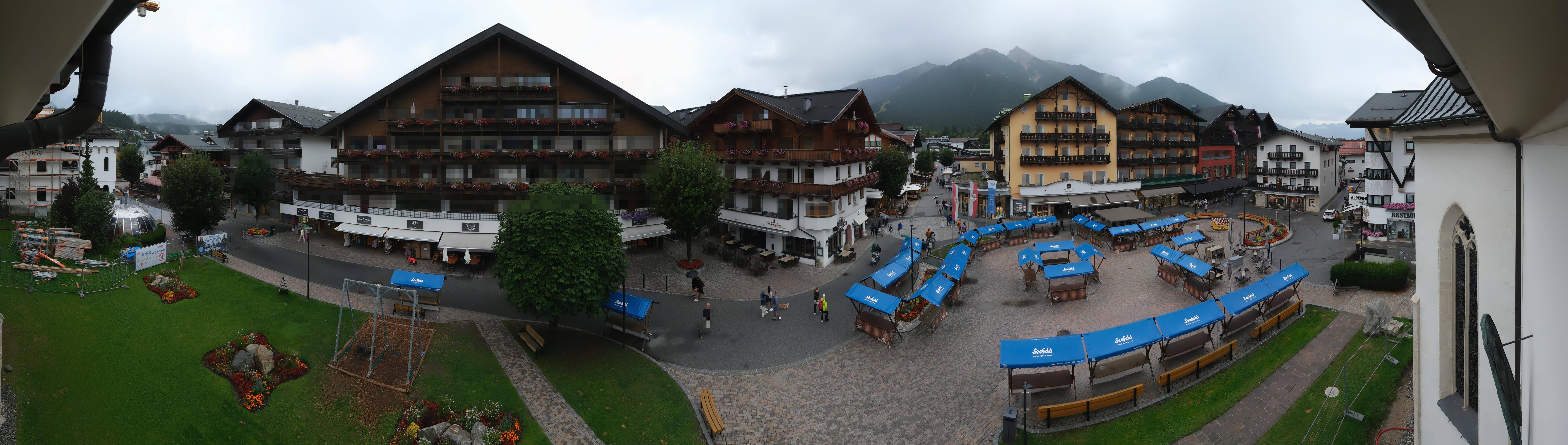 Archiv Foto Webcam Dorfplatz, Seefeld in Tirol