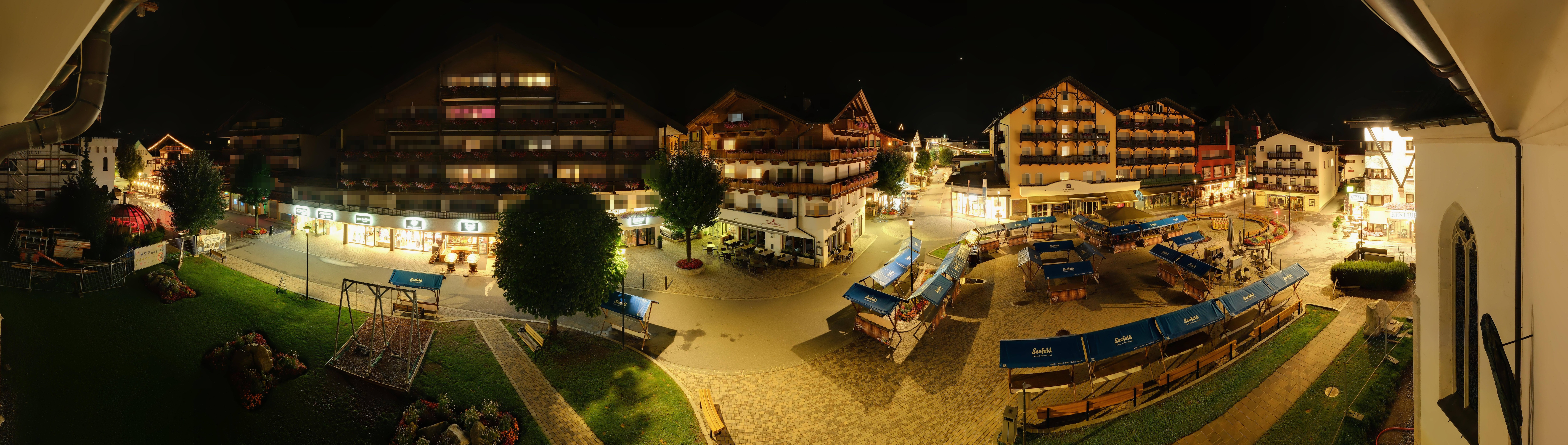 Archiv Foto Webcam Dorfplatz, Seefeld in Tirol