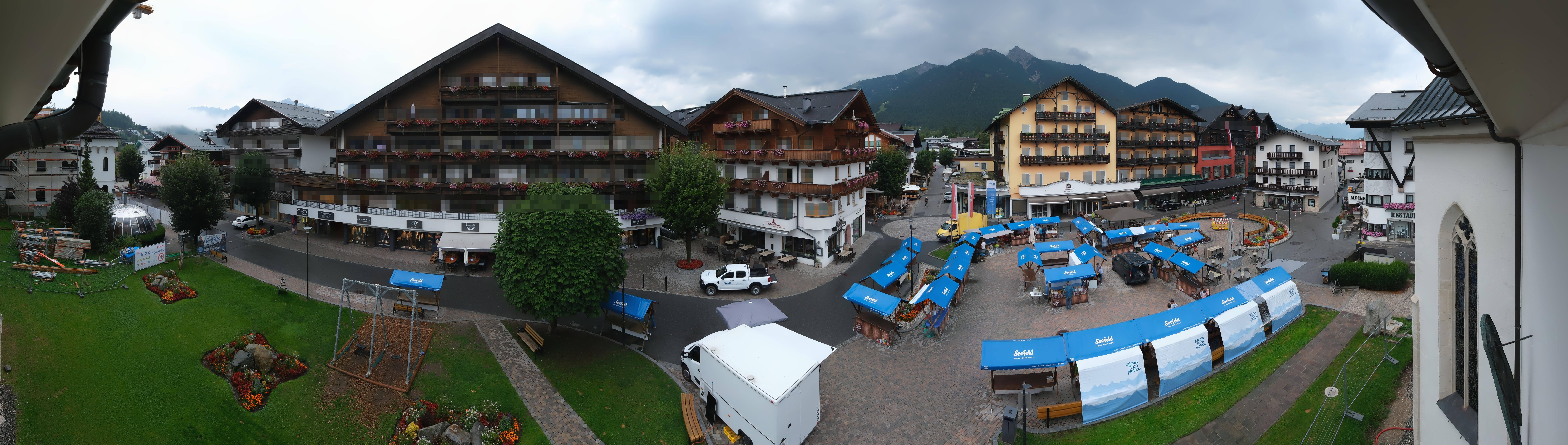 Archiv Foto Webcam Dorfplatz, Seefeld in Tirol