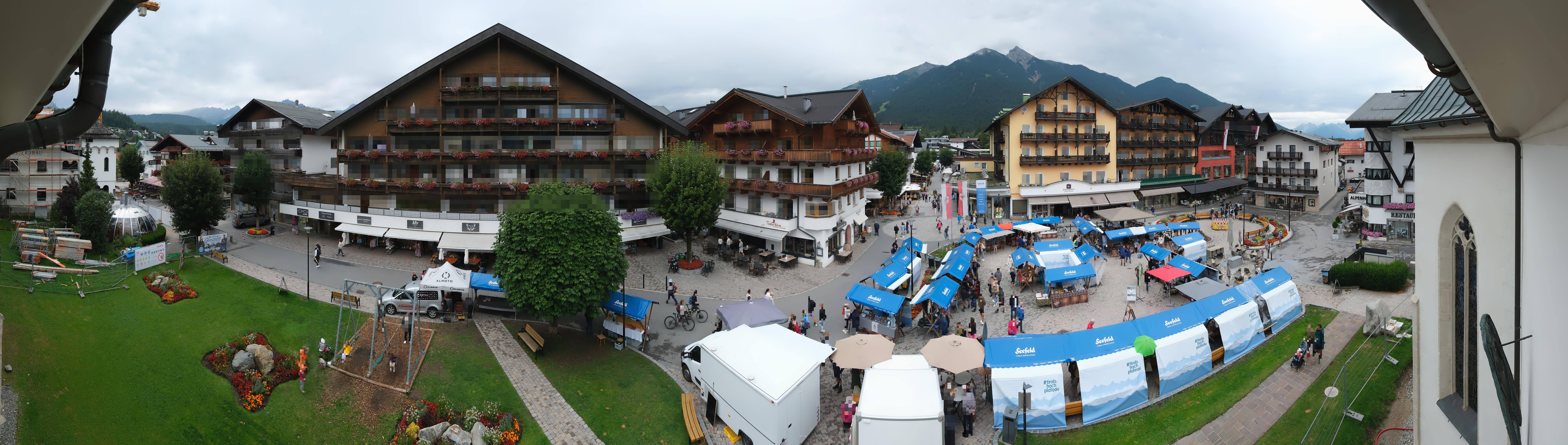 Archiv Foto Webcam Dorfplatz, Seefeld in Tirol