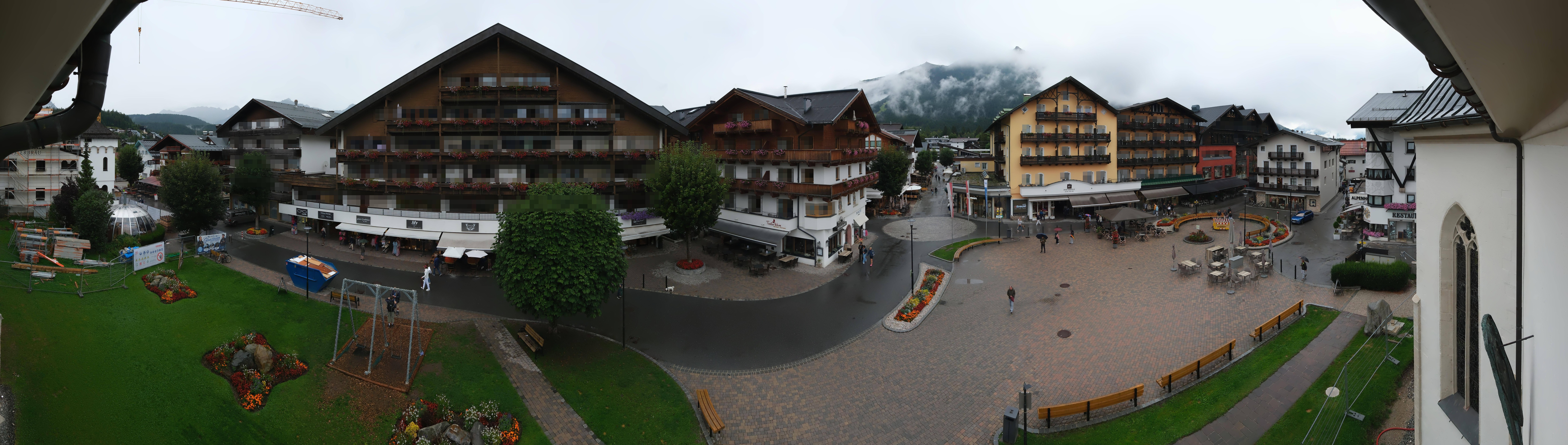 Archiv Foto Webcam Dorfplatz, Seefeld in Tirol