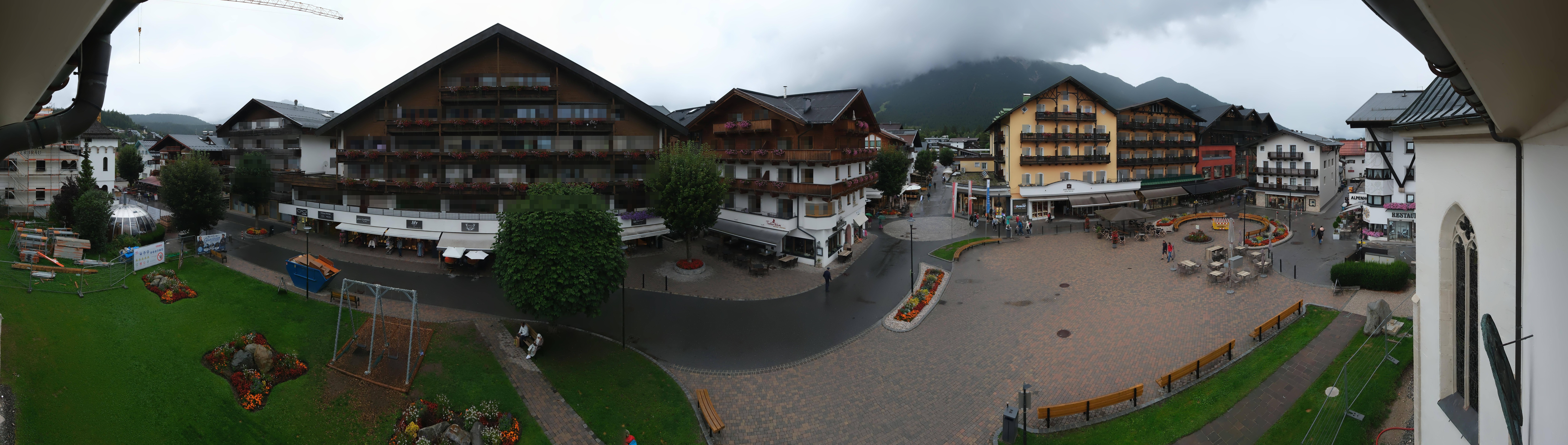 Archiv Foto Webcam Dorfplatz, Seefeld in Tirol