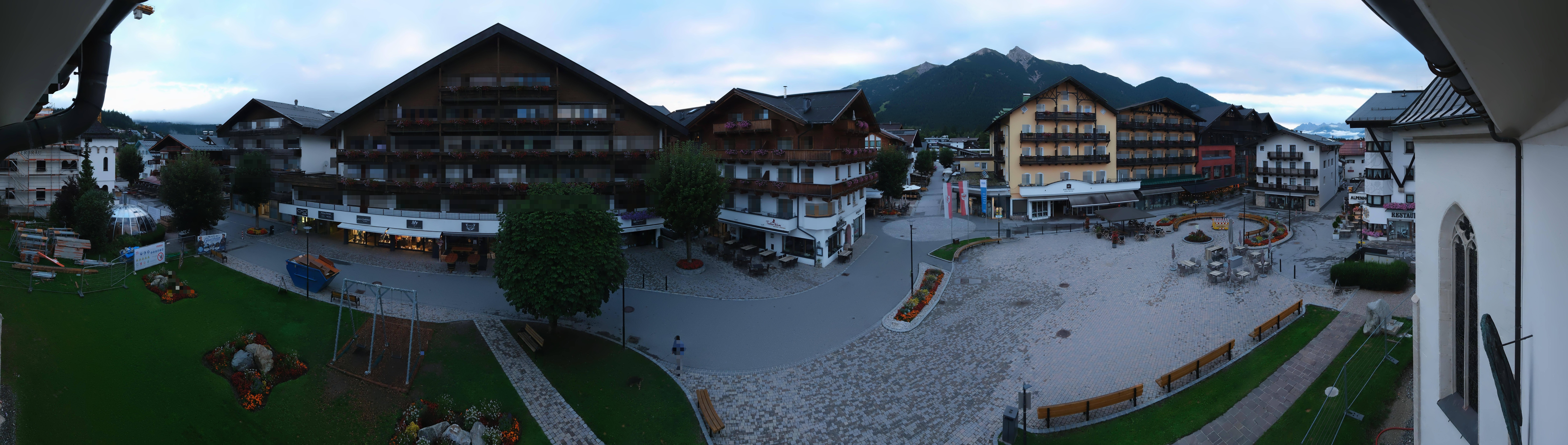 Archiv Foto Webcam Dorfplatz, Seefeld in Tirol