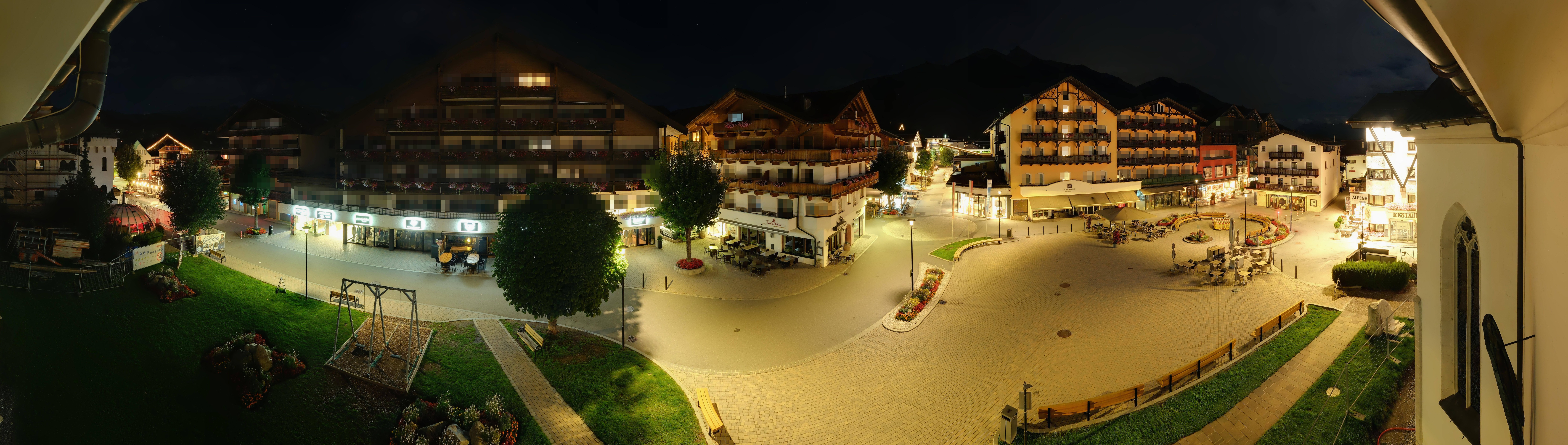 Archiv Foto Webcam Dorfplatz, Seefeld in Tirol