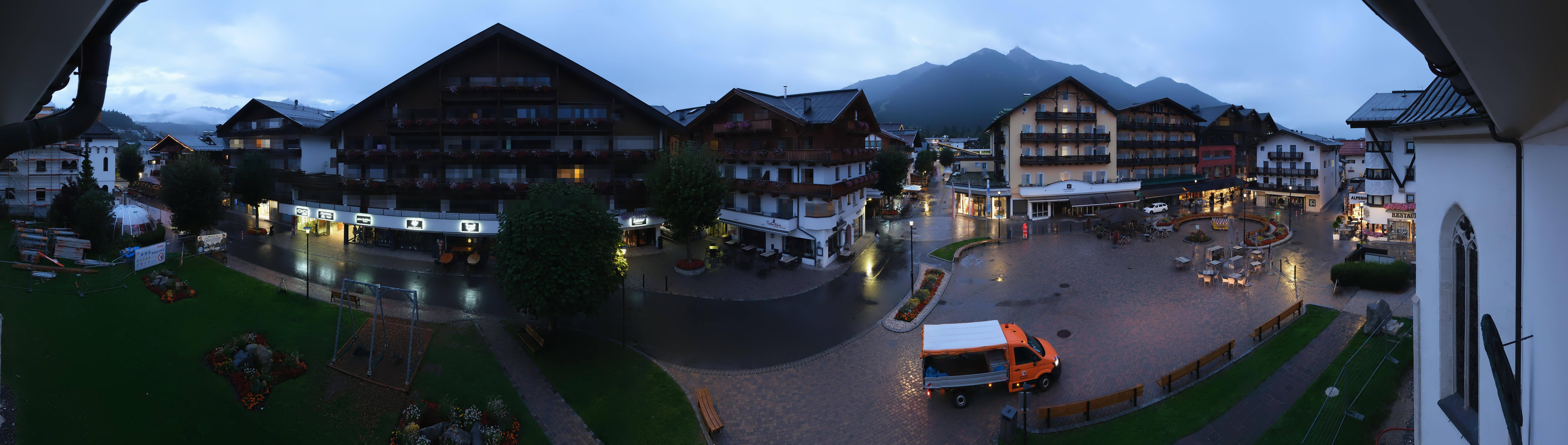 Archived image Webcam Village square, Seefeld