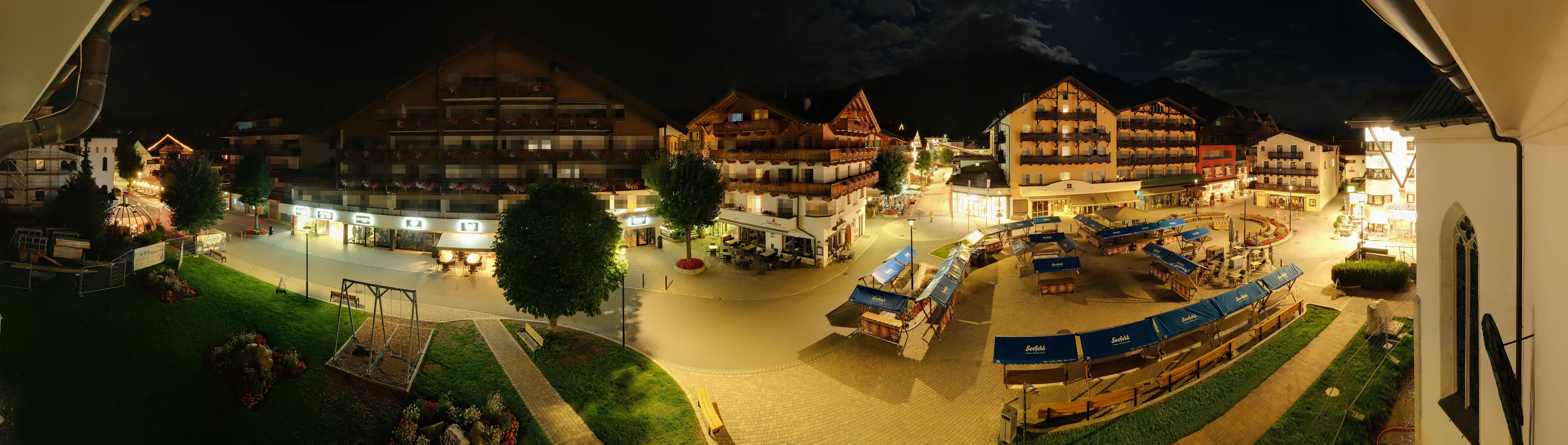 Archiv Foto Webcam Dorfplatz, Seefeld in Tirol