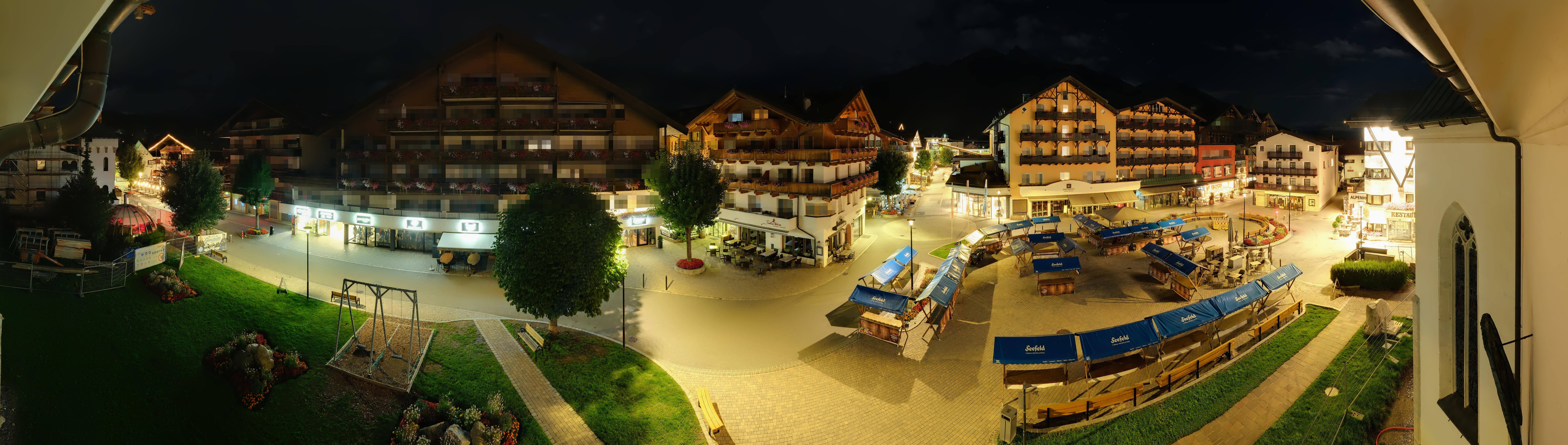 Archiv Foto Webcam Dorfplatz, Seefeld in Tirol