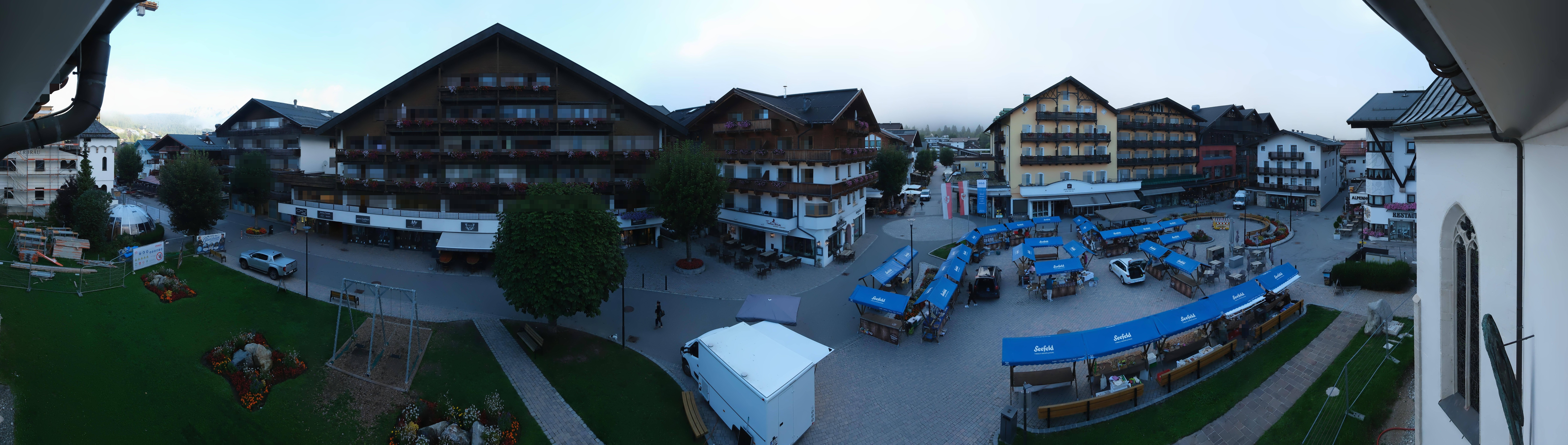 Archiv Foto Webcam Dorfplatz, Seefeld in Tirol