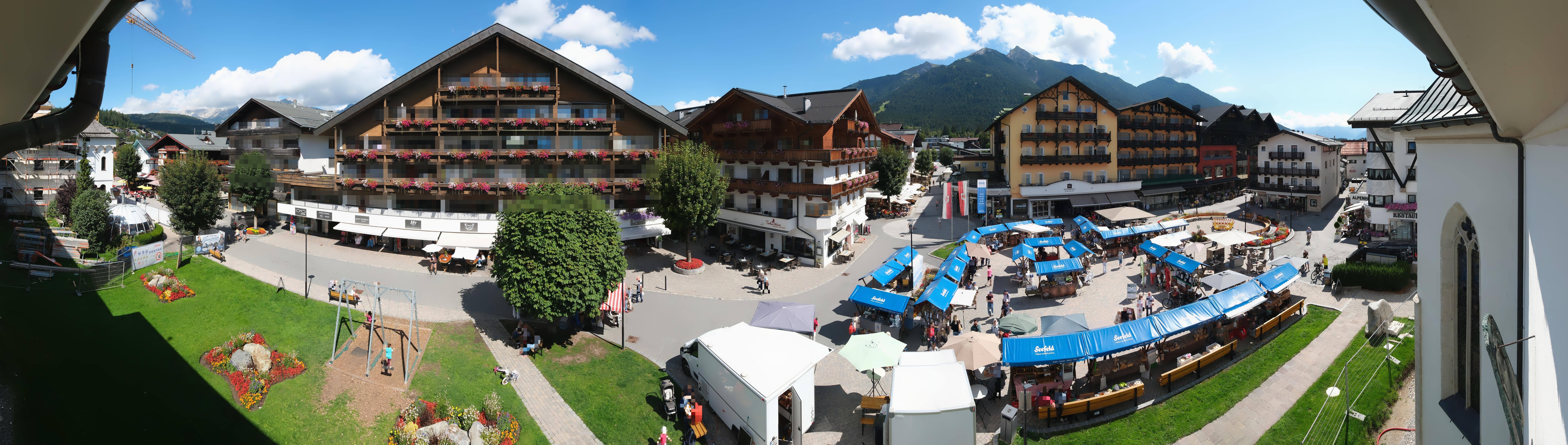 Archiv Foto Webcam Dorfplatz, Seefeld in Tirol