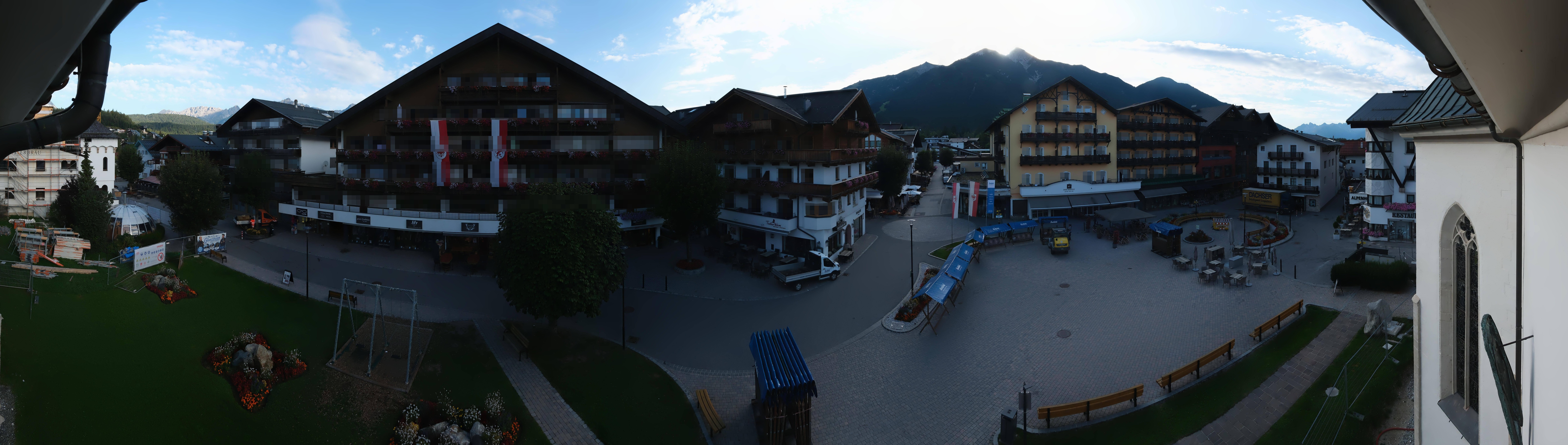 Archiv Foto Webcam Dorfplatz, Seefeld in Tirol