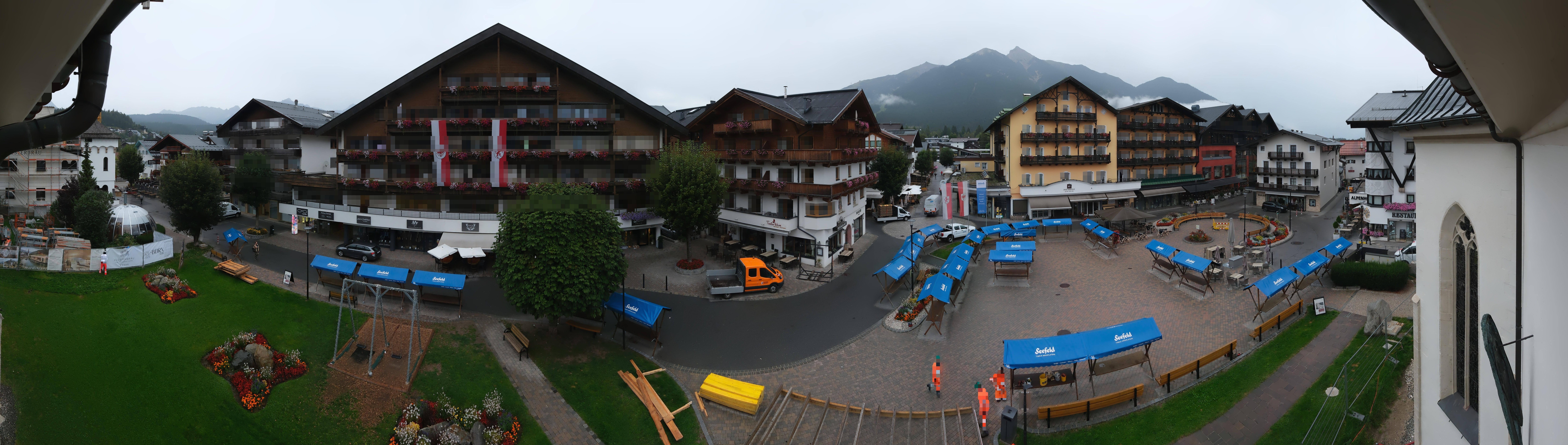 Archiv Foto Webcam Dorfplatz, Seefeld in Tirol