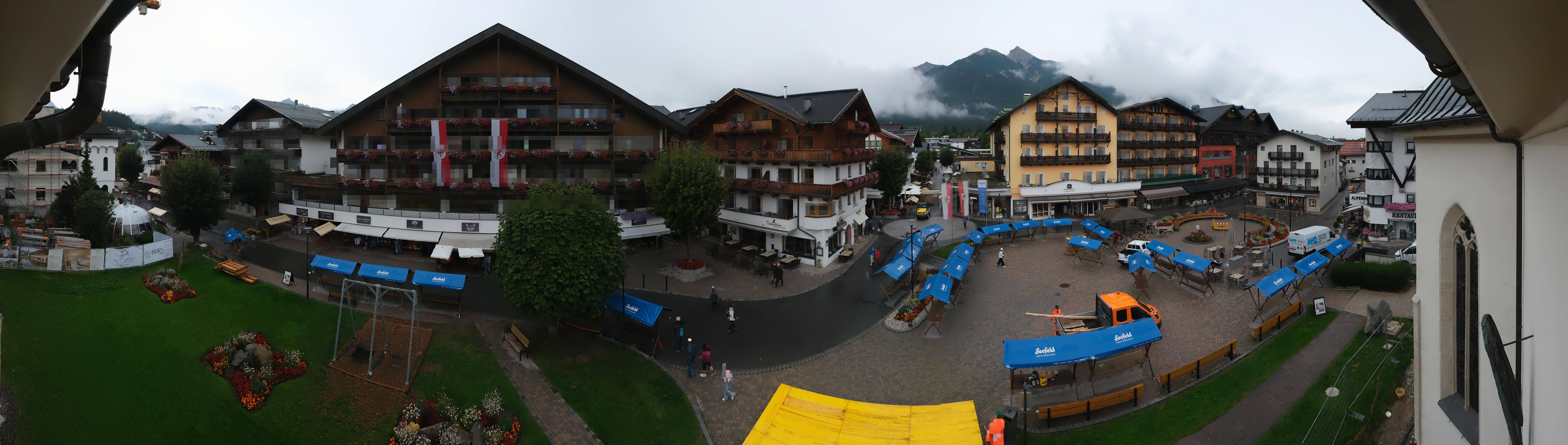 Archiv Foto Webcam Dorfplatz, Seefeld in Tirol
