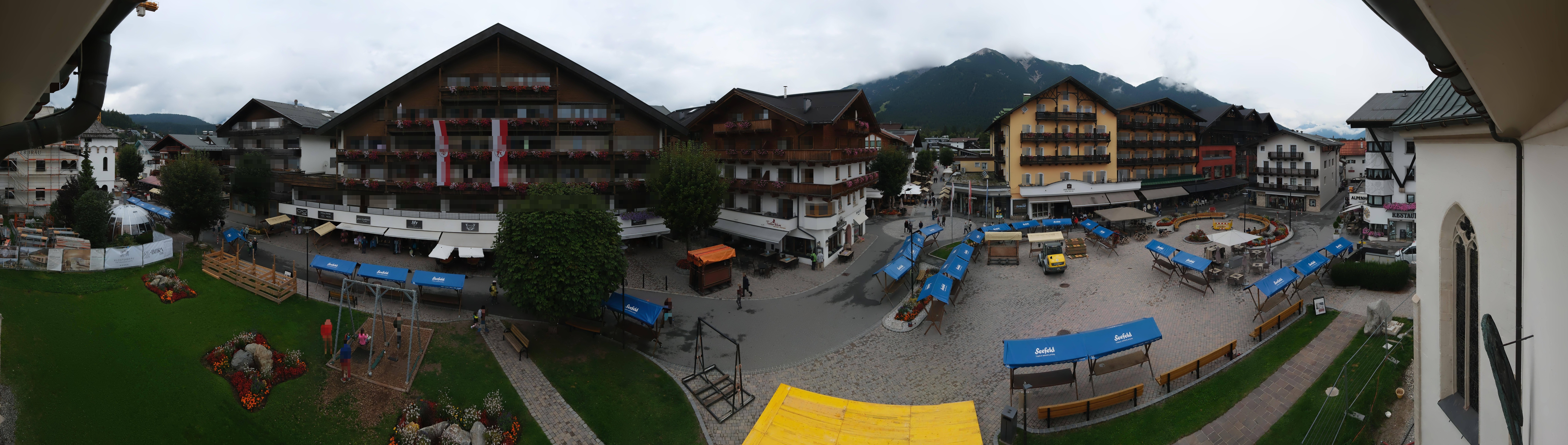 Archiv Foto Webcam Dorfplatz, Seefeld in Tirol