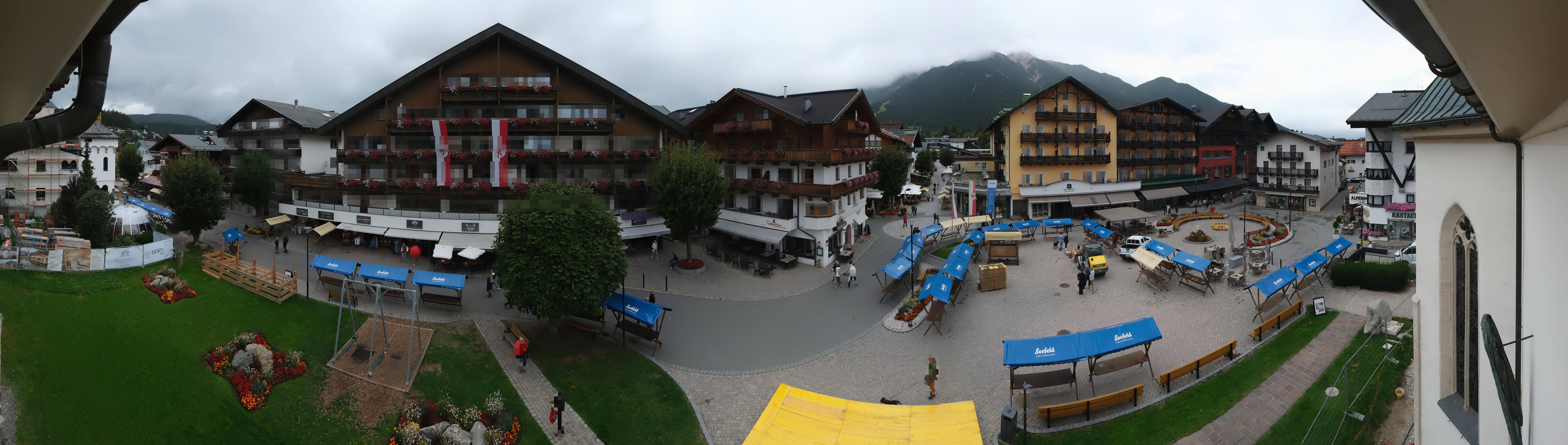Archiv Foto Webcam Dorfplatz, Seefeld in Tirol