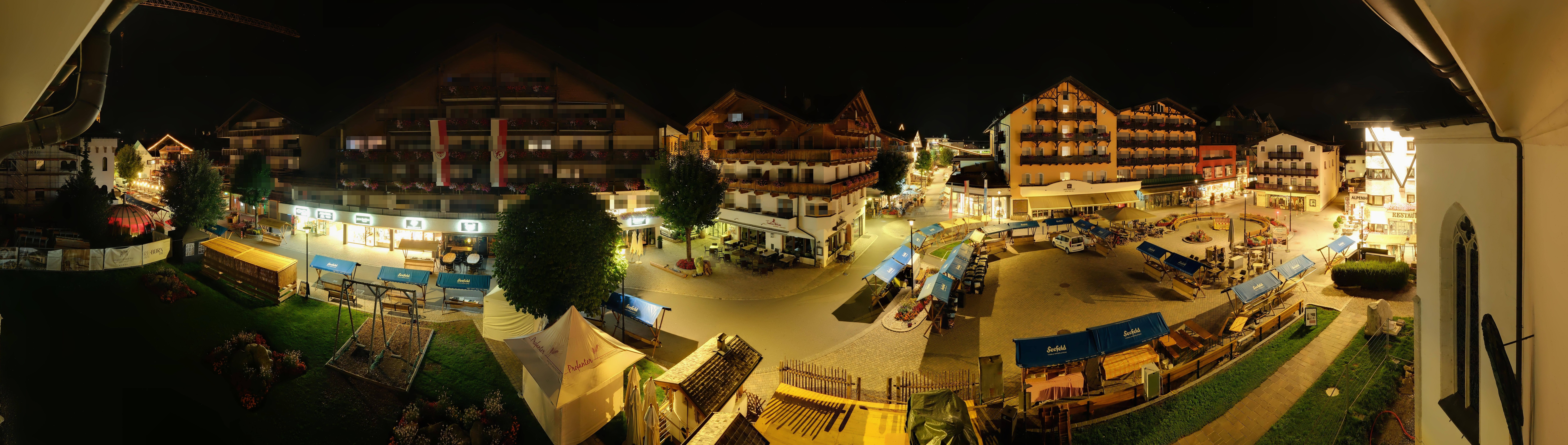 Archiv Foto Webcam Dorfplatz, Seefeld in Tirol