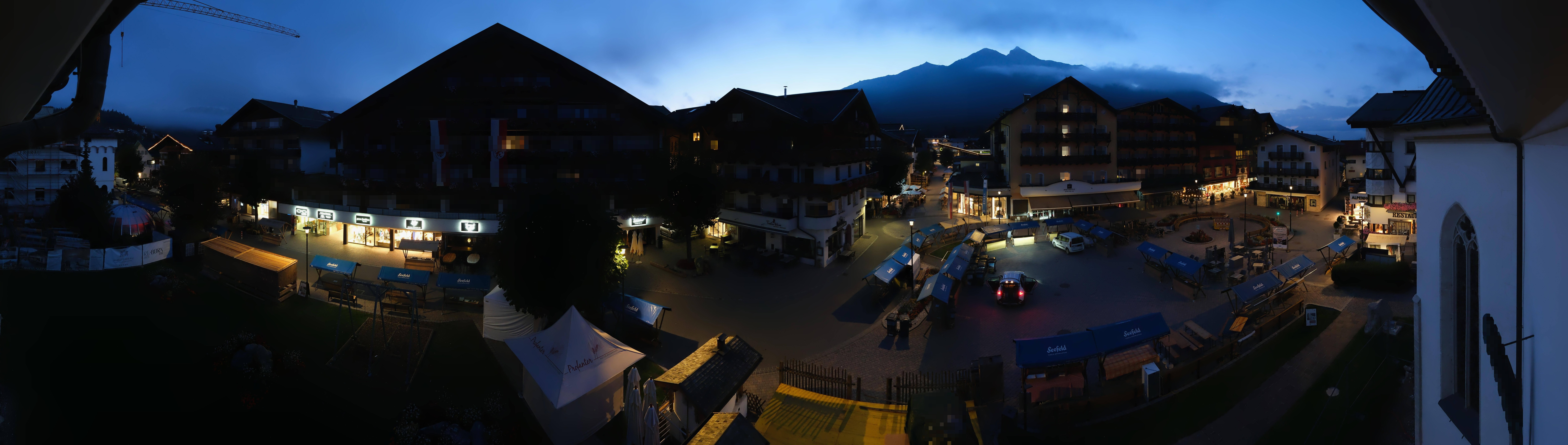 Archiv Foto Webcam Dorfplatz, Seefeld in Tirol