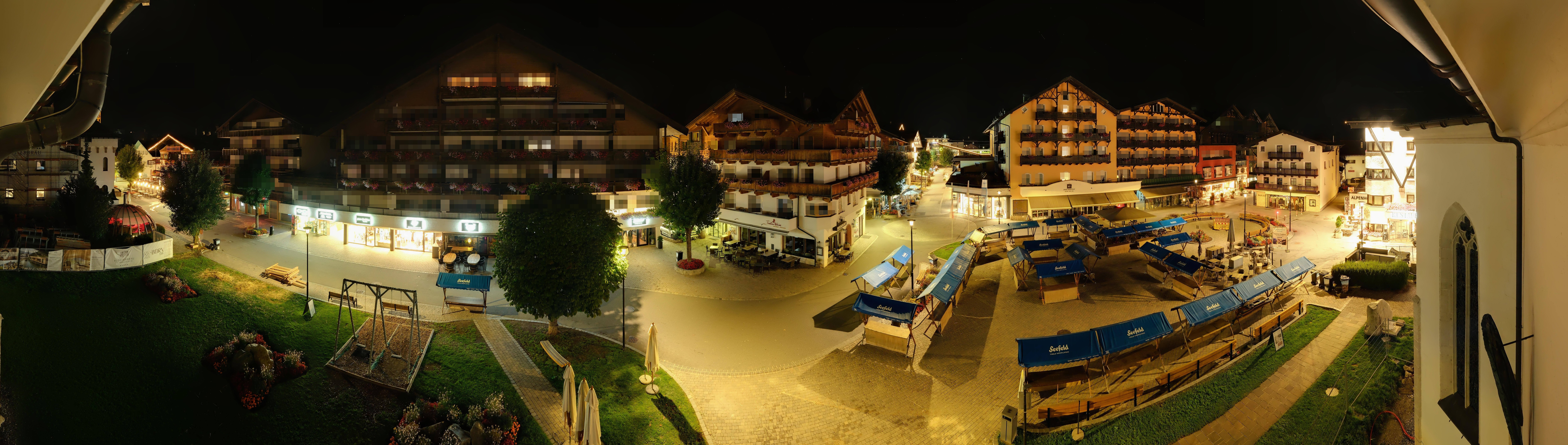 Archiv Foto Webcam Dorfplatz, Seefeld in Tirol