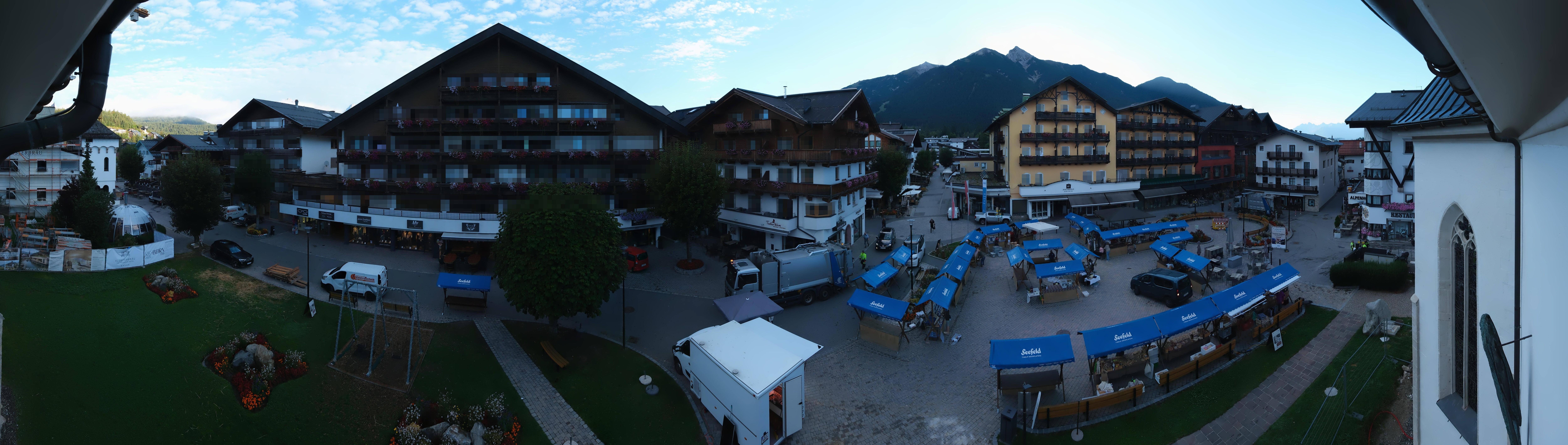 Archiv Foto Webcam Dorfplatz, Seefeld in Tirol