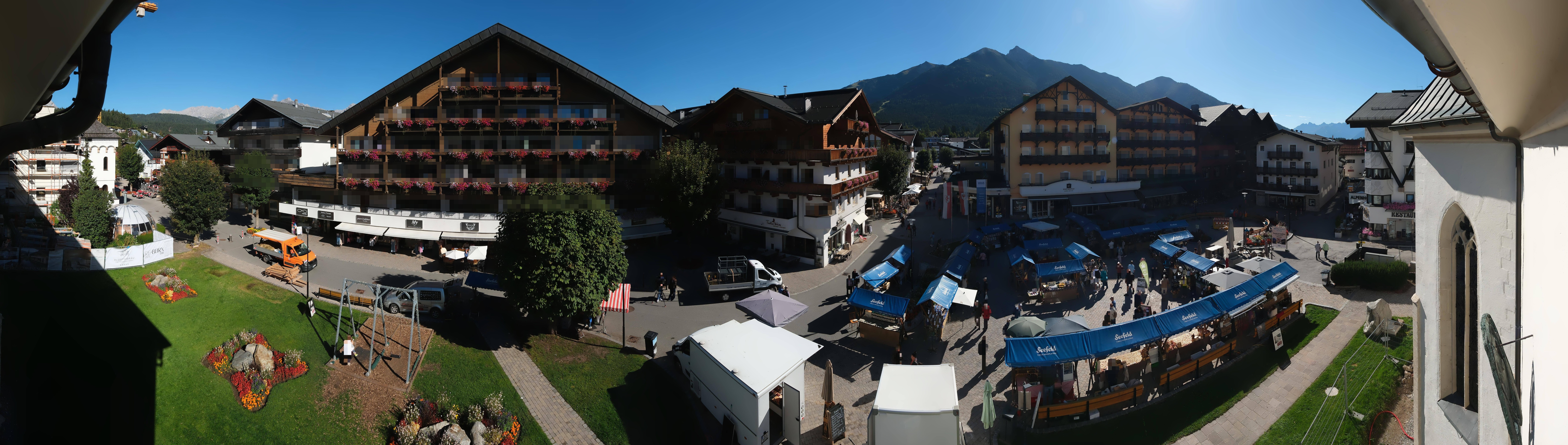 Archiv Foto Webcam Dorfplatz, Seefeld in Tirol
