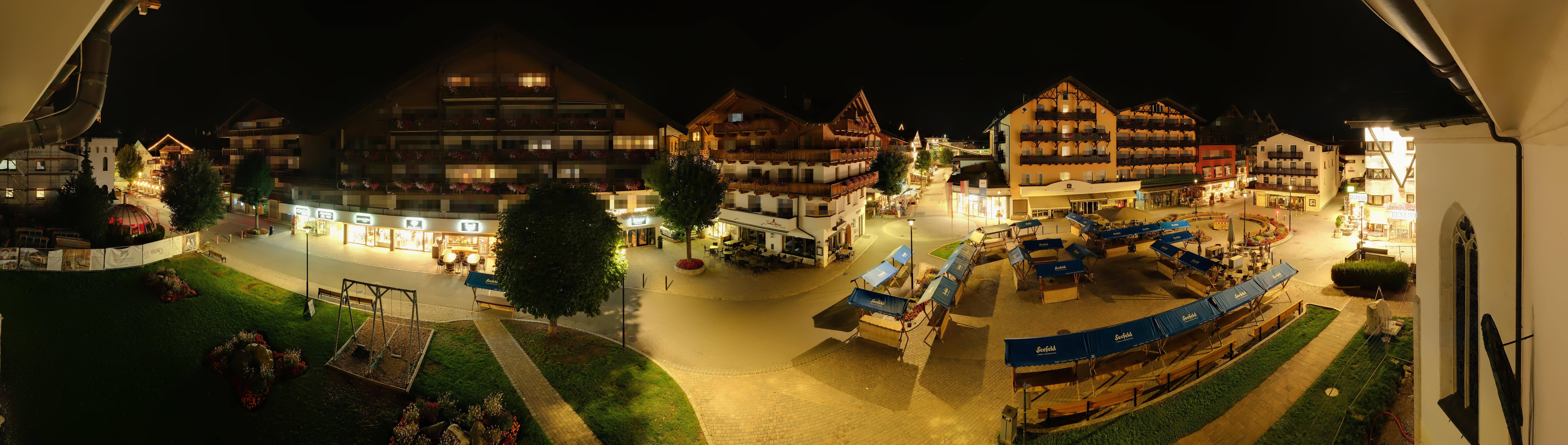 Archiv Foto Webcam Dorfplatz, Seefeld in Tirol