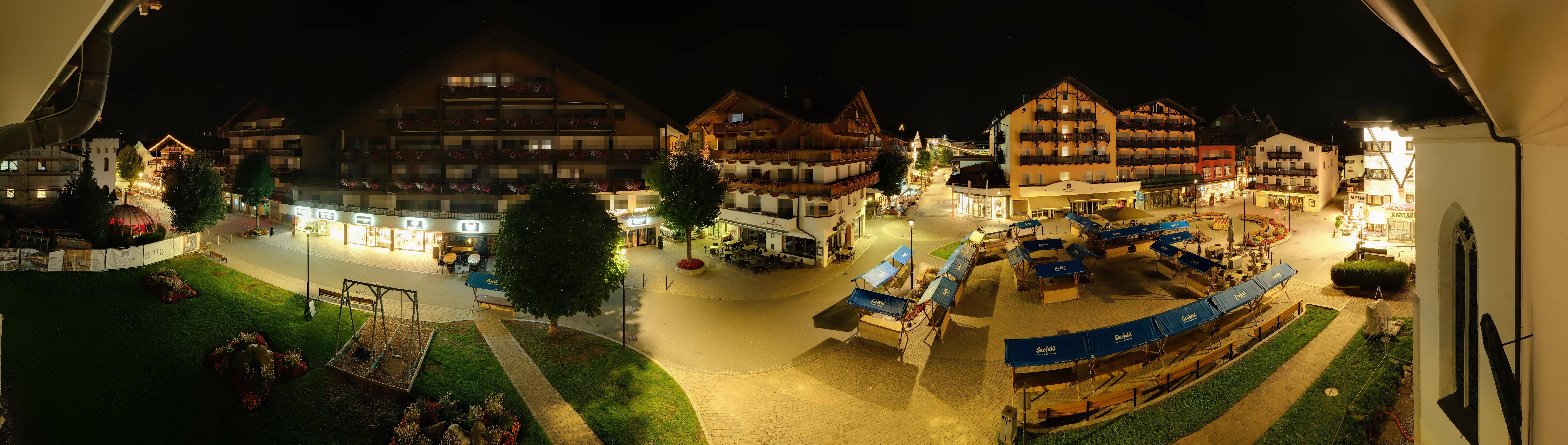 Archiv Foto Webcam Dorfplatz, Seefeld in Tirol