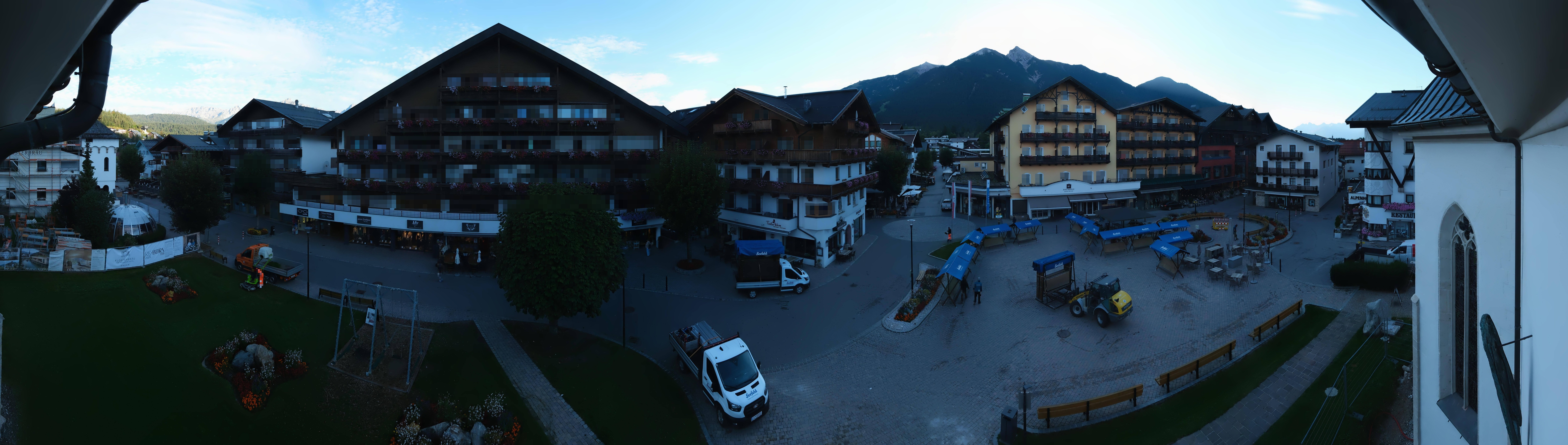 Archiv Foto Webcam Dorfplatz, Seefeld in Tirol