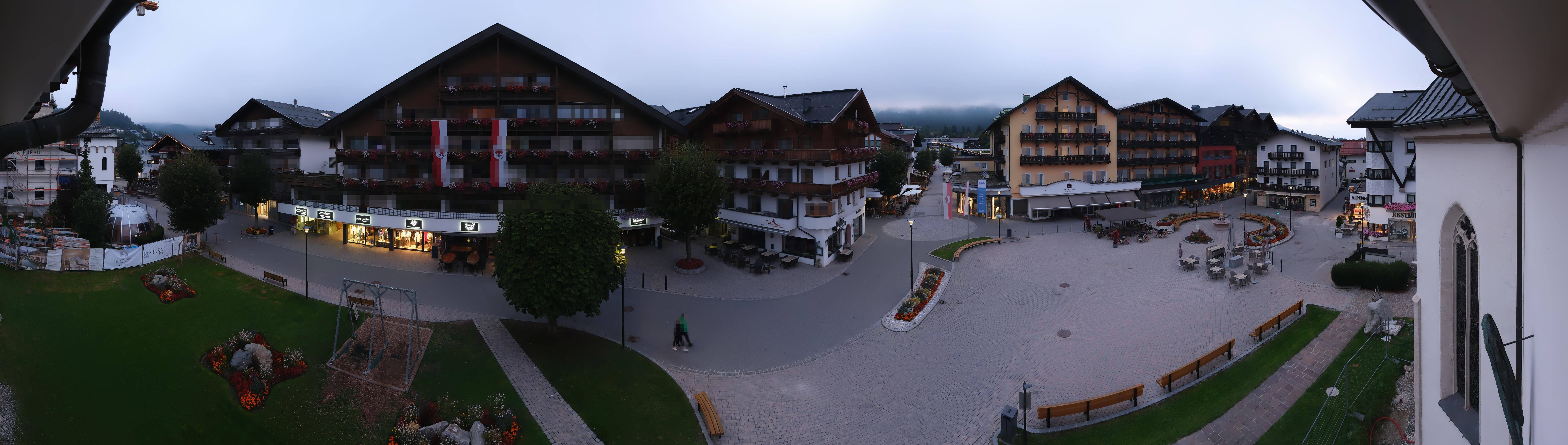 Archiv Foto Webcam Dorfplatz, Seefeld in Tirol