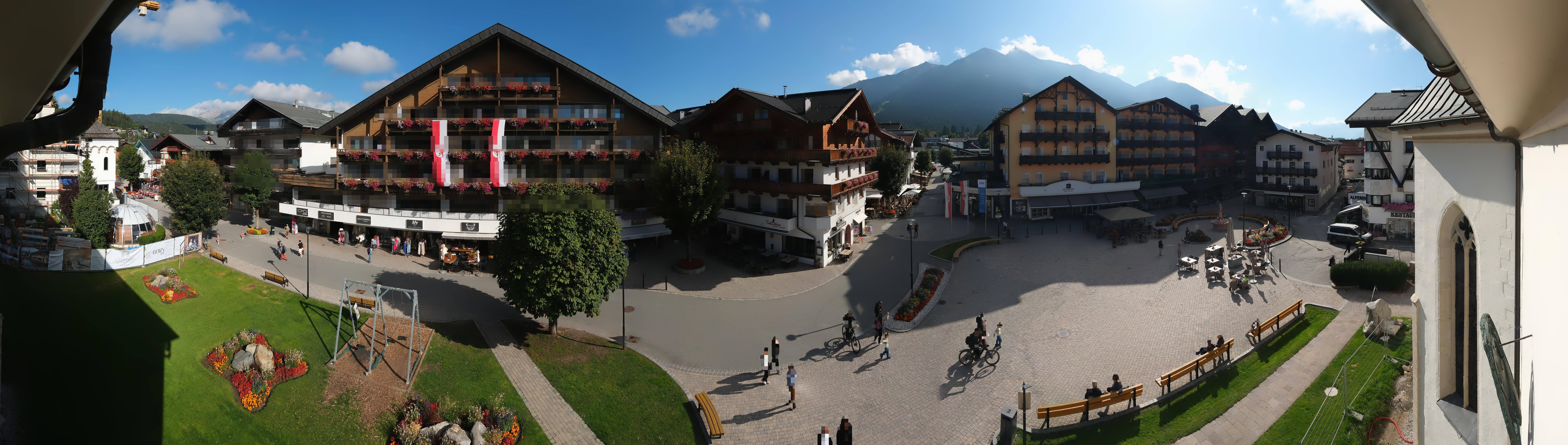 Archiv Foto Webcam Dorfplatz, Seefeld in Tirol