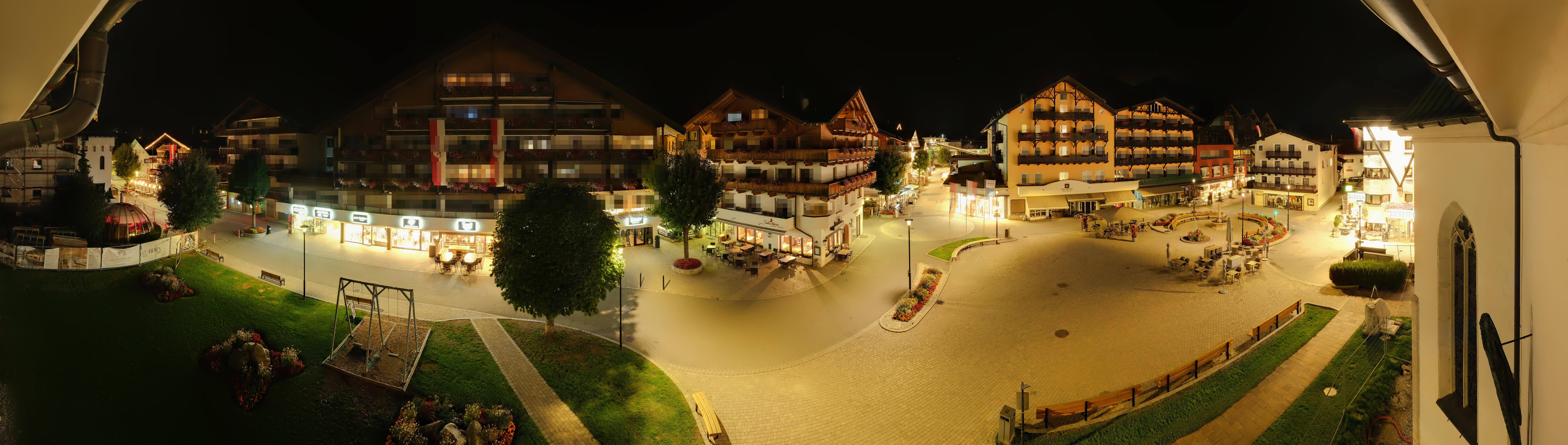 Archiv Foto Webcam Dorfplatz, Seefeld in Tirol