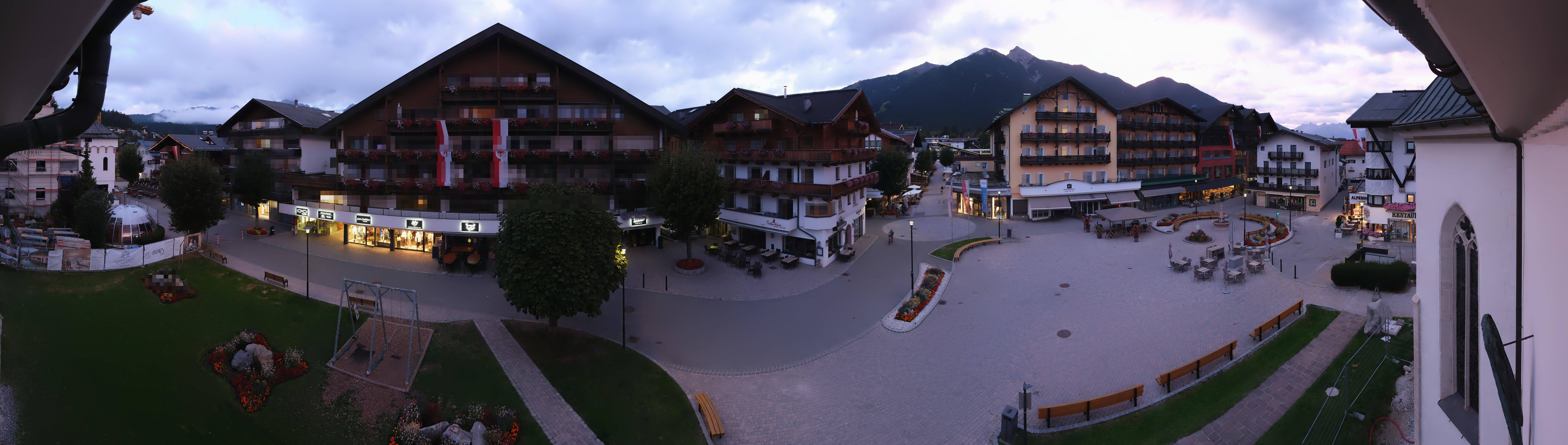 Archiv Foto Webcam Dorfplatz, Seefeld in Tirol
