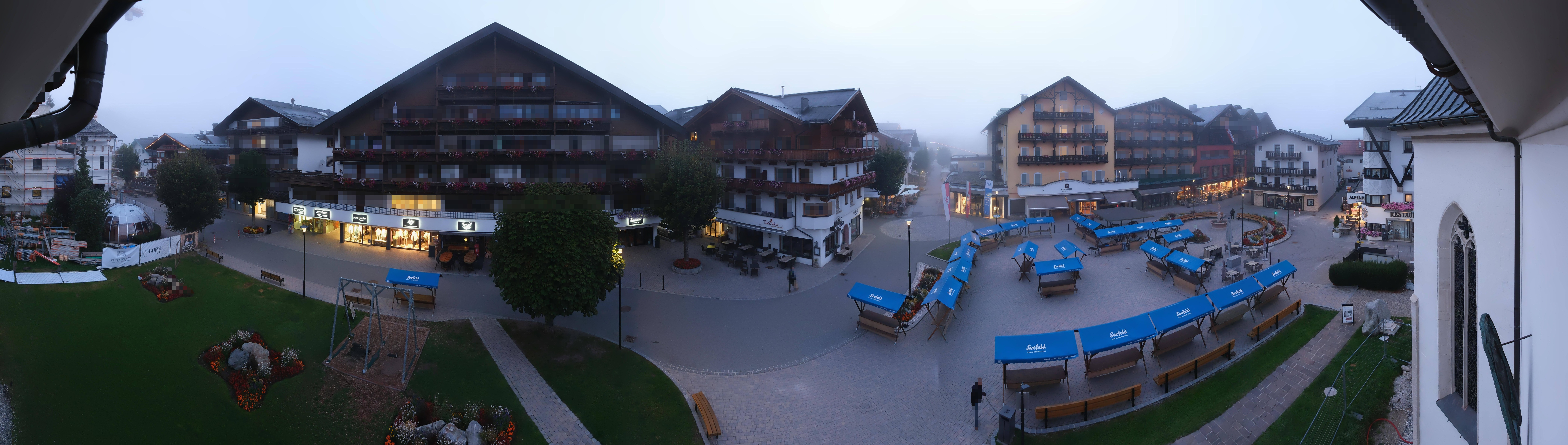 Archiv Foto Webcam Dorfplatz, Seefeld in Tirol