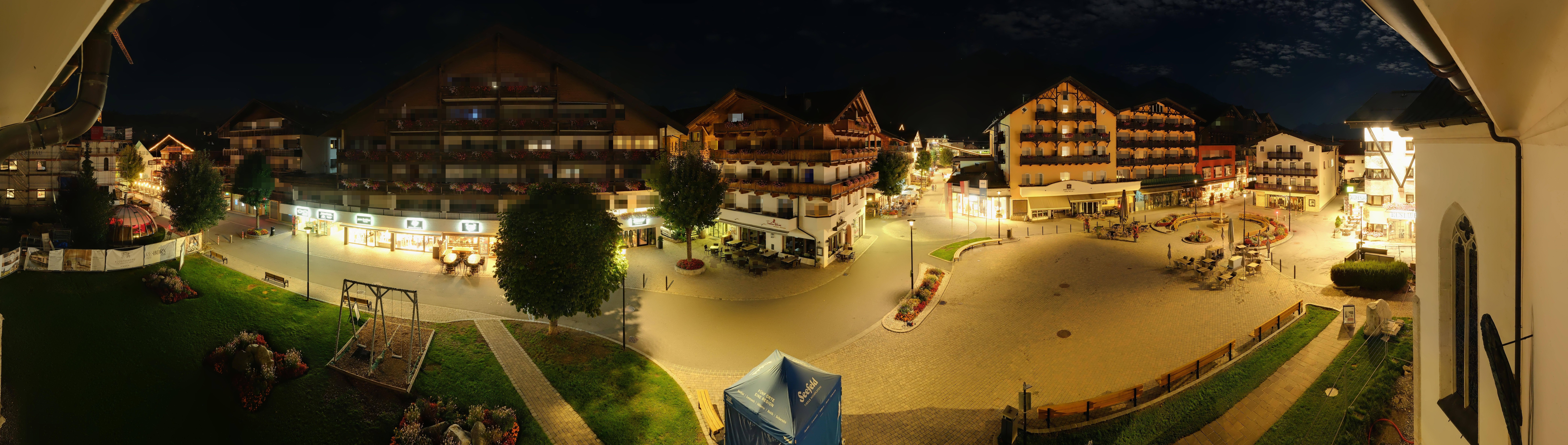 Archiv Foto Webcam Dorfplatz, Seefeld in Tirol