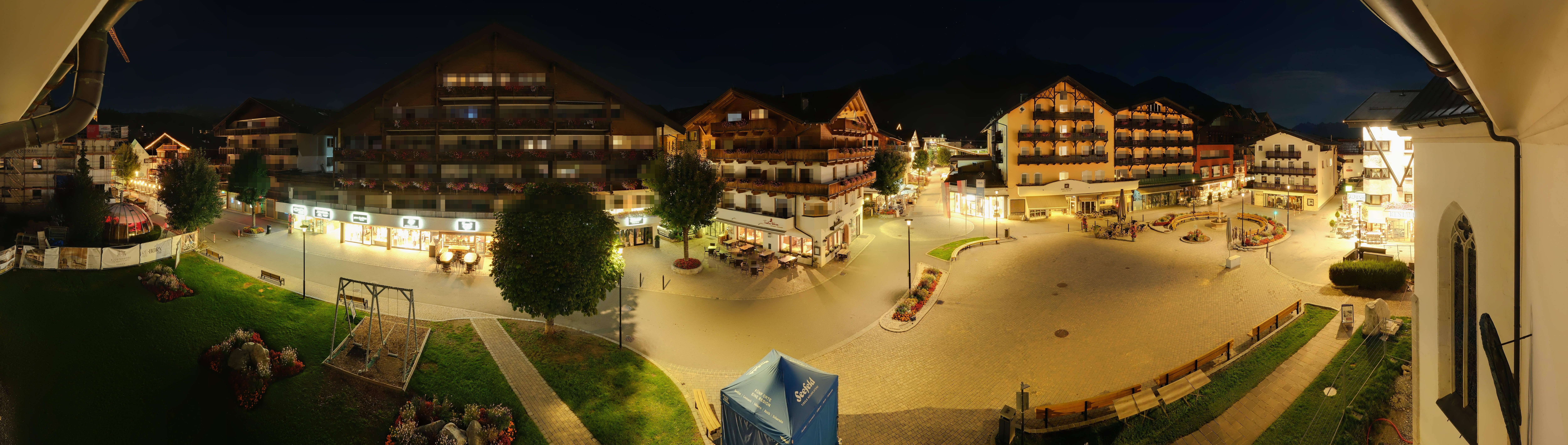 Archiv Foto Webcam Dorfplatz, Seefeld in Tirol