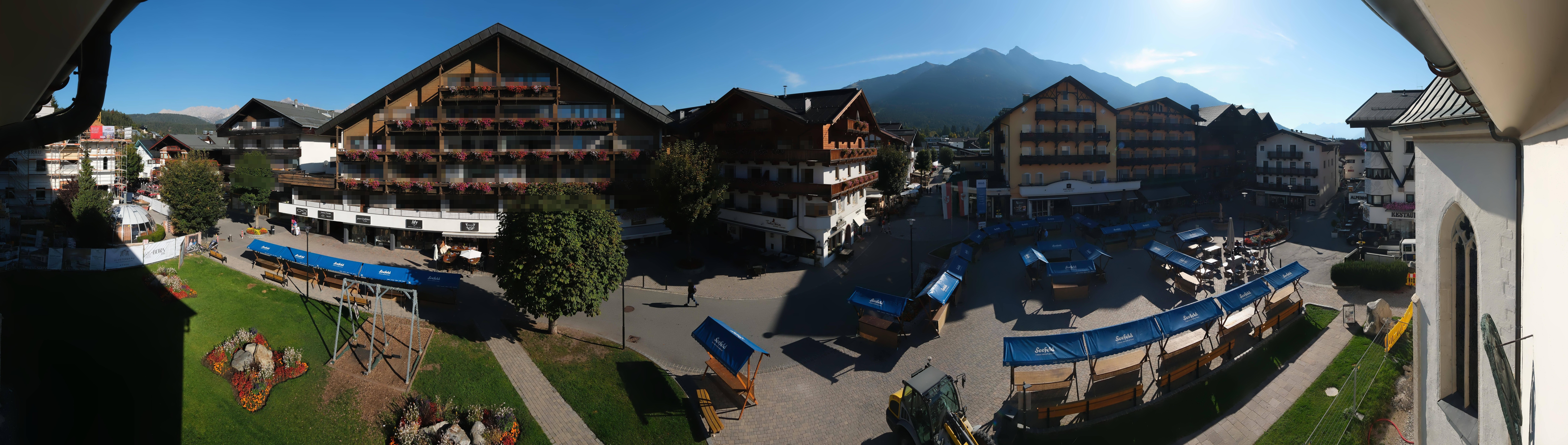 Archiv Foto Webcam Dorfplatz, Seefeld in Tirol