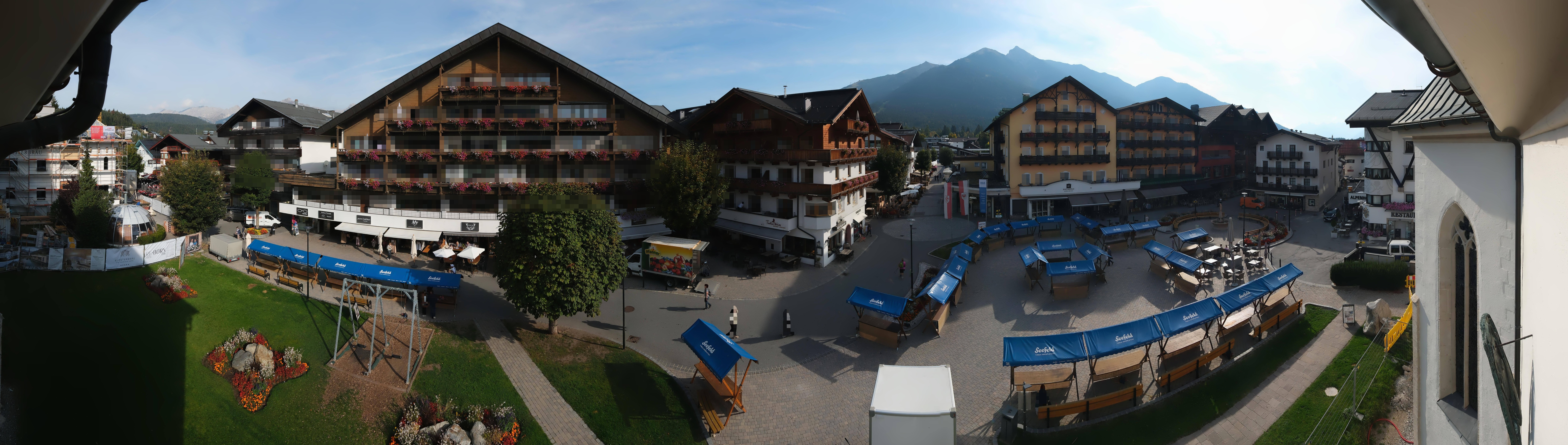 Archiv Foto Webcam Dorfplatz, Seefeld in Tirol