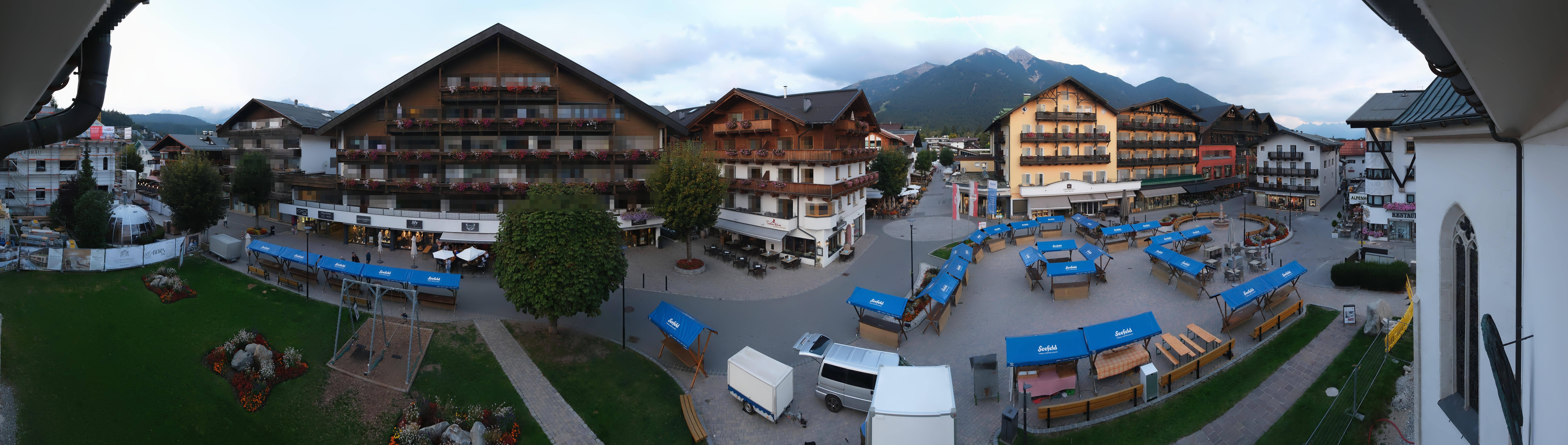 Archiv Foto Webcam Dorfplatz, Seefeld in Tirol