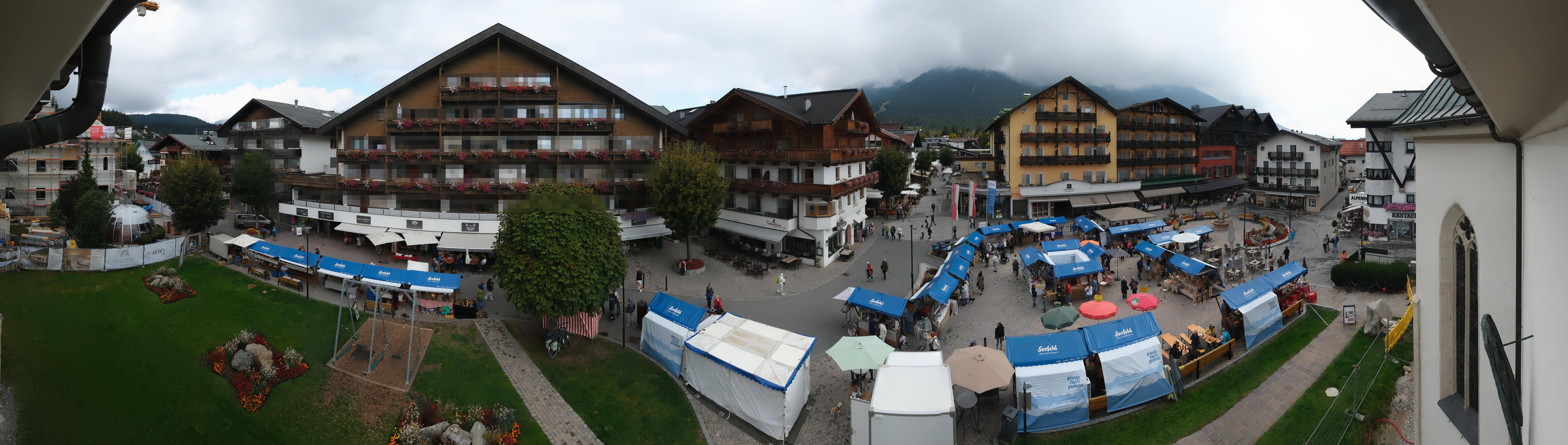 Archiv Foto Webcam Dorfplatz, Seefeld in Tirol