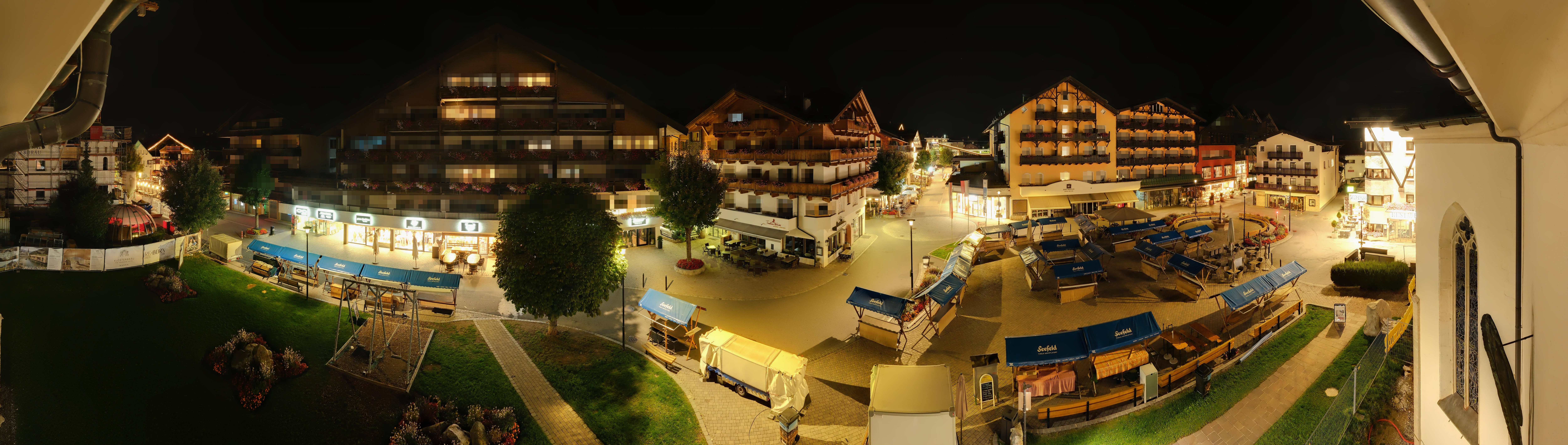 Archiv Foto Webcam Dorfplatz, Seefeld in Tirol