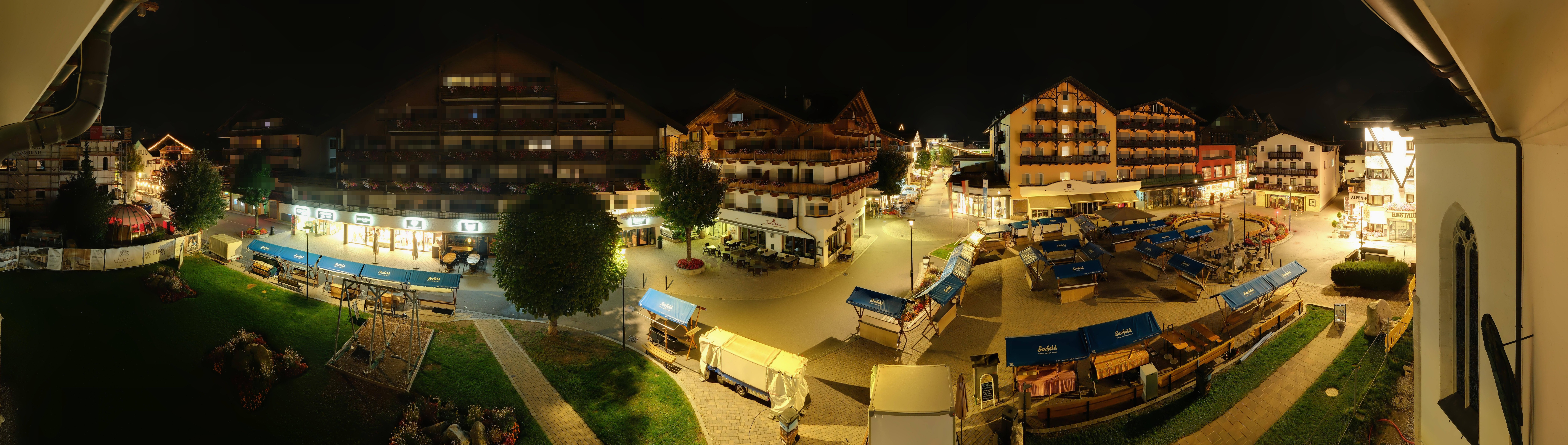Archiv Foto Webcam Dorfplatz, Seefeld in Tirol