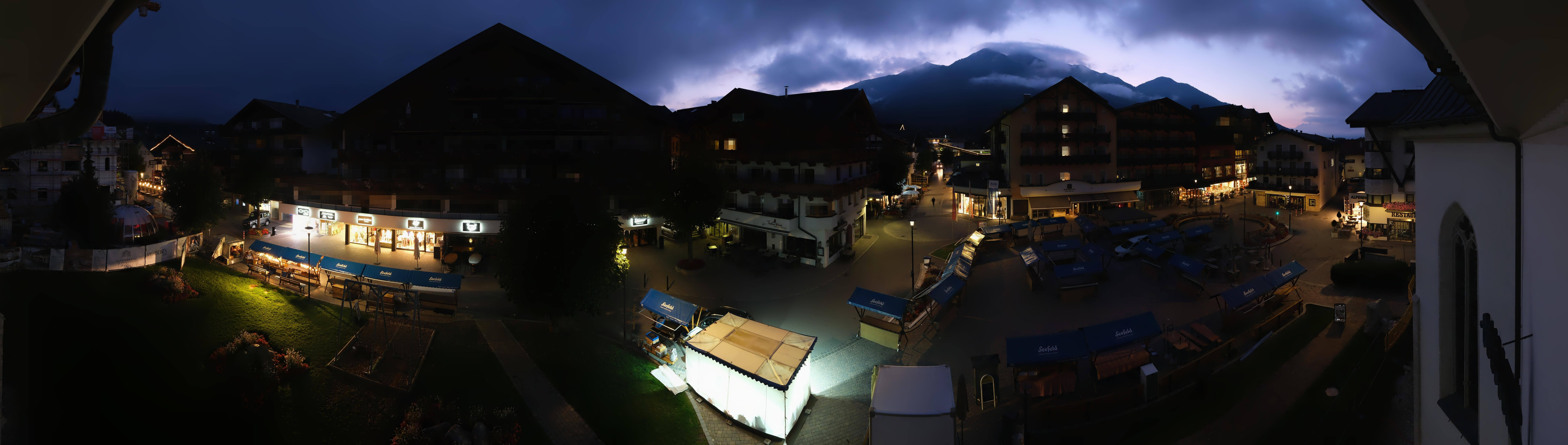 Archiv Foto Webcam Dorfplatz, Seefeld in Tirol