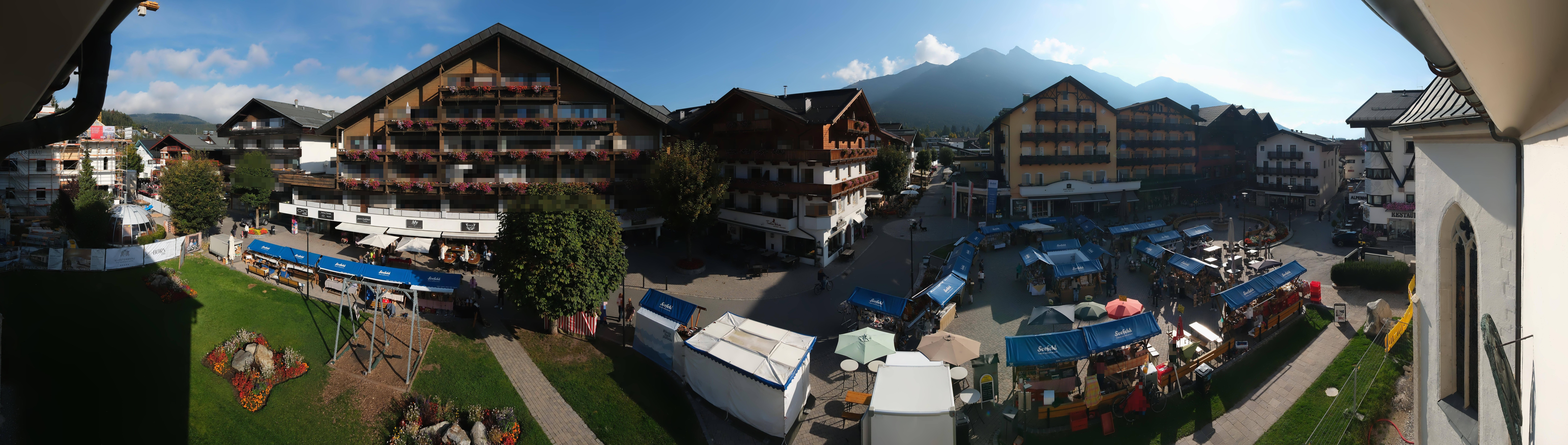 Archiv Foto Webcam Dorfplatz, Seefeld in Tirol